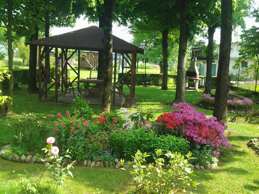 B&B Le Camelie Bareggio Exterior foto